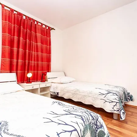 Peco Apartment
